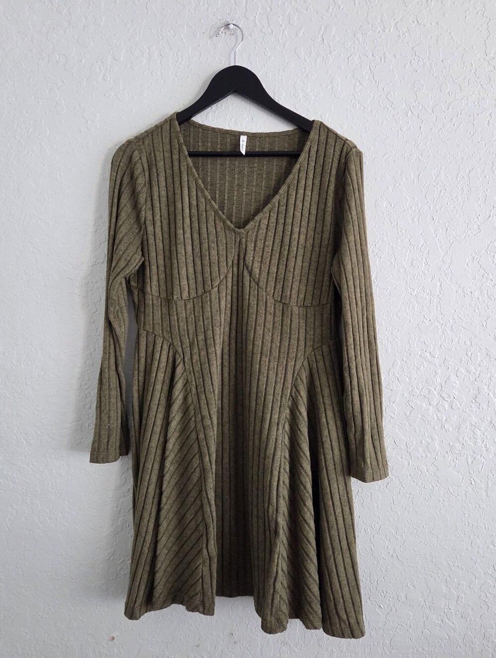 Halara Ribbed Knit Soft Stretchy A-Line Dress XL Green V-Neck Long Sleeve